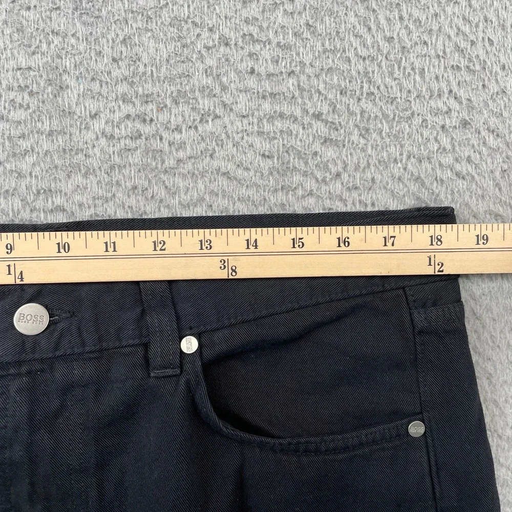 Hugo Boss Jeans Mens 38x32 Black Alabama Straight Leg Dark Denim Cotton NWT